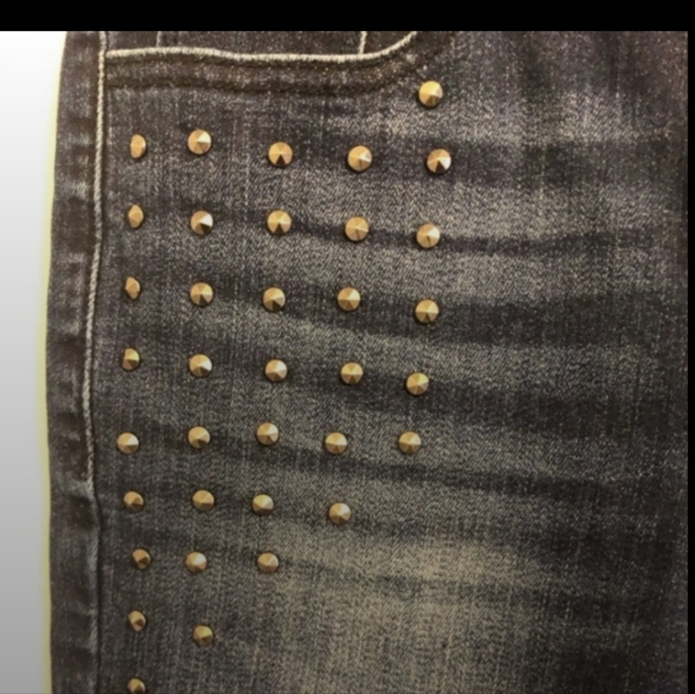 Kancan Distressed Rivet Skinny Jeans - Picture 2 of 12